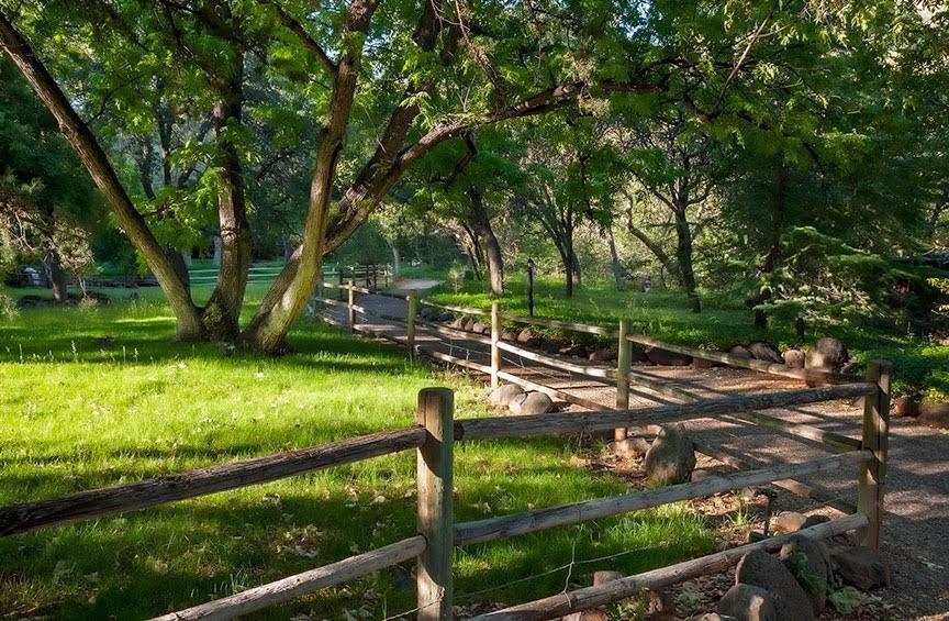 Briar Patch Innセドナ エクステリア 写真